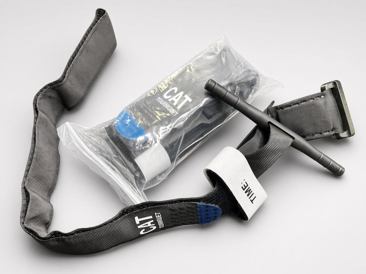 Windlass tourniquet with sealed bag
